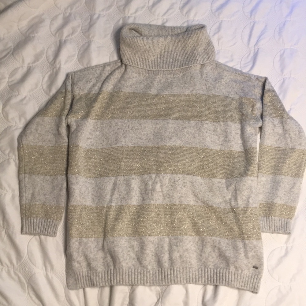 Tommy Hilfiger sweater (new)